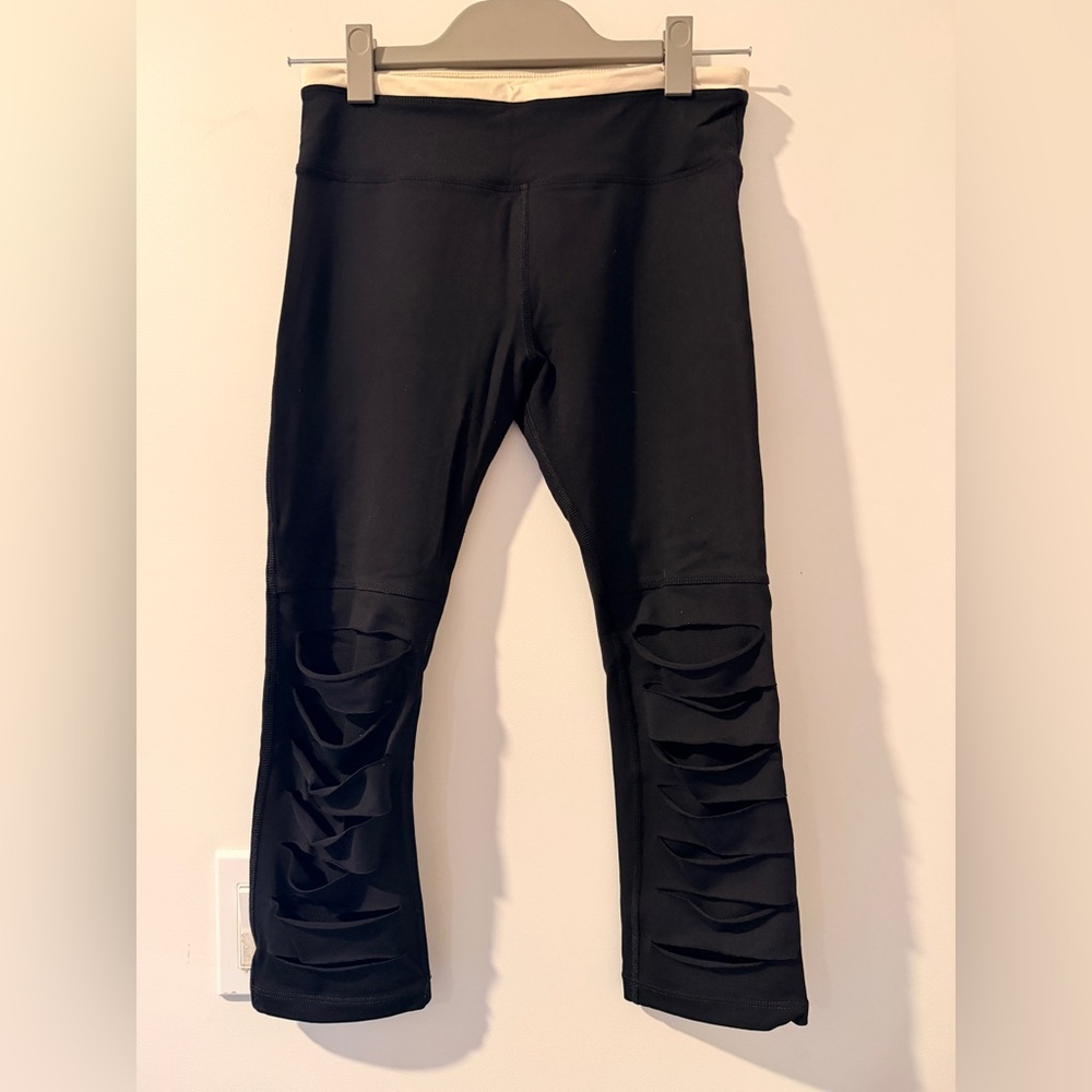 Lot of 2: Nesh & Lorna Jane Mesh detail leggings Sz. S/M *NICE* MSRP: $211+tax - Picture 2 of 12
